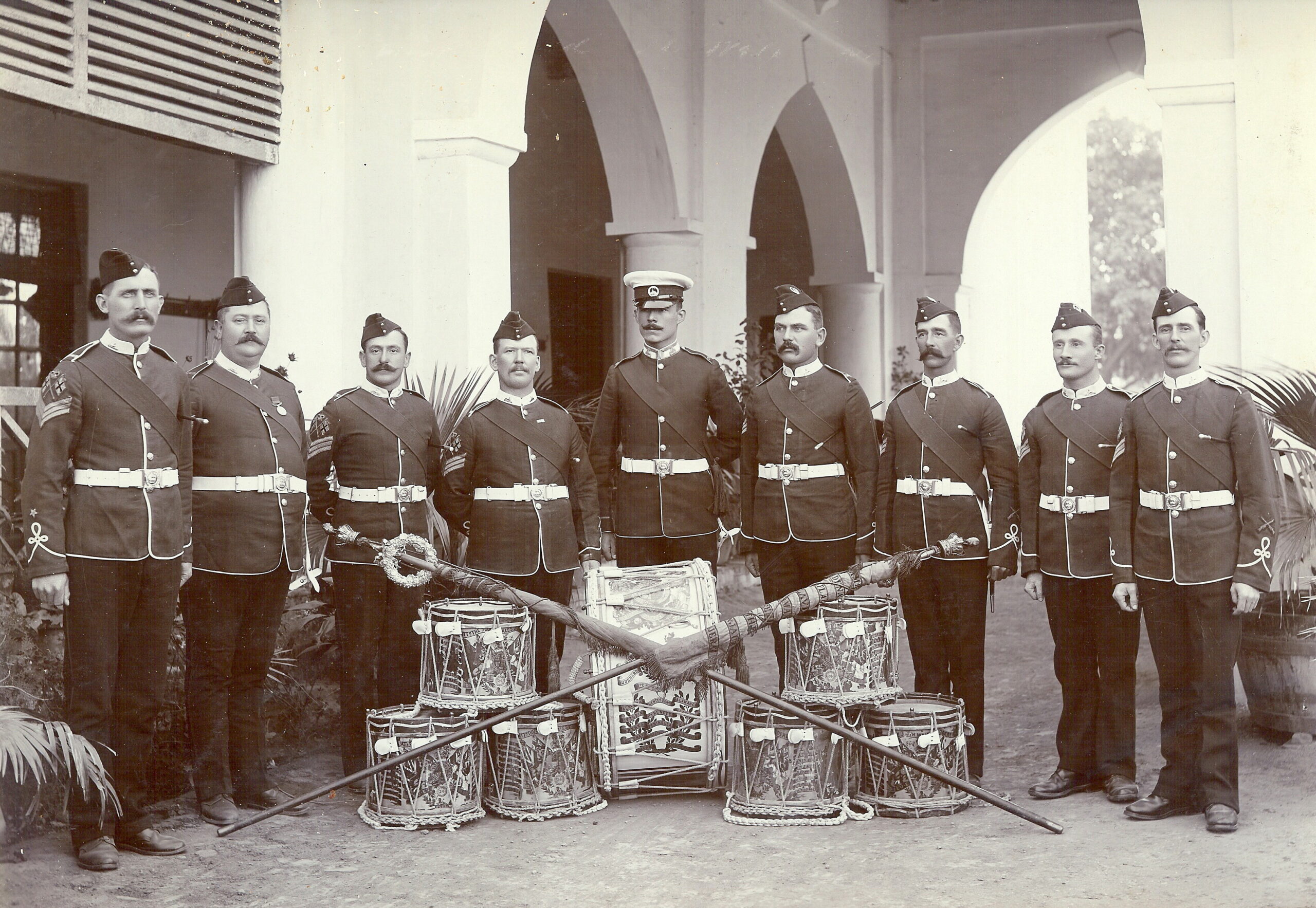Hawkshaw-Burn History - A Legacy of Excellence and Dedication 6 South Wales Borderers and the Royal Garrison Artillery